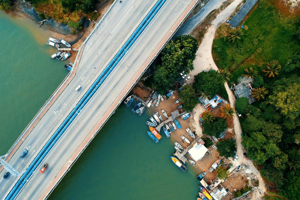 how trucking makes your summer vacation possible